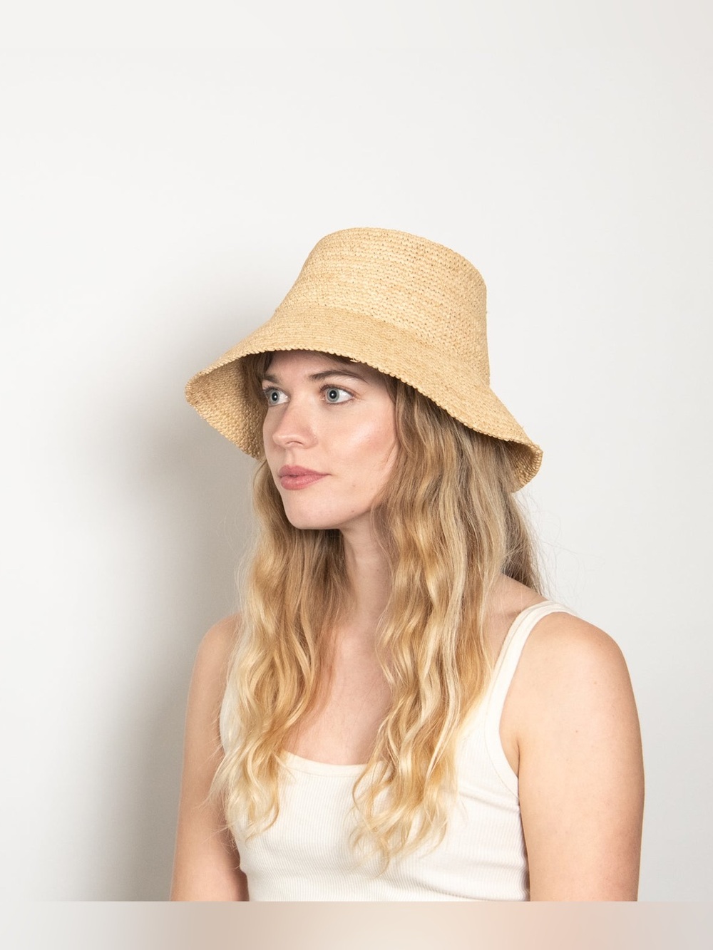 Wyeth Tali Raffia Bucket in Natural